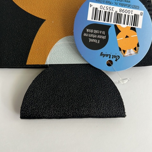 Cat Design Can Cooler - Picture 6 of 17